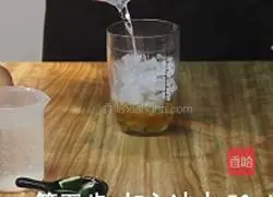 Honey Soda Recipe Illustration 2