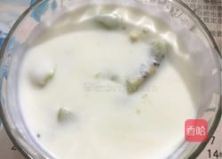 自制猕猴桃酸奶的做法图解4