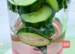 蕾丝网黄瓜饼的做法图解2