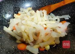 黑木耳炒蹄筋的做法图解7
