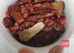 淮山炖鸡汤的做法图解2