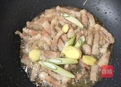 猪肉炒菜花的做法图解5