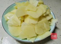 香辣土豆片的做法图解1