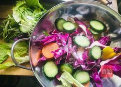 蔬菜沙拉的做法图解5