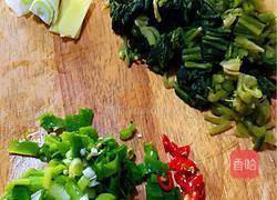 雪菜笋干黄鱼汤的做法图解2