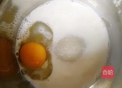 多啦A梦爱吃的铜锣烧的做法图解1