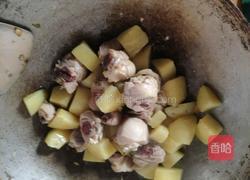土豆炖鸡腿的做法图解6