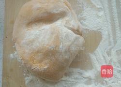 地瓜芝麻饼的做法图解1