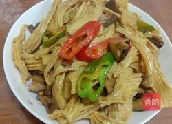 冬菇炒腐竹的做法图解4