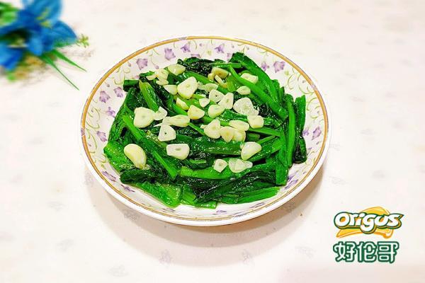 清炒油麦菜