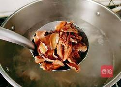 大脚菌玉米鸡汤的做法图解10