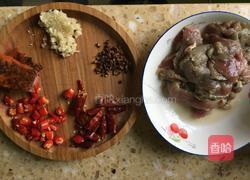 水煮牛肉的做法图解1