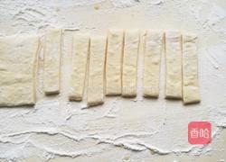 香酥油条的做法图解2
