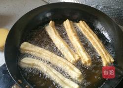 香酥油条的做法图解5