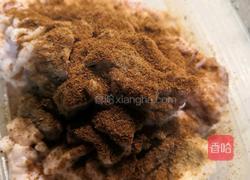 酸菜焖鸡皮的做法图解1