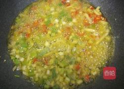 芹菜炒银耳的做法图解4