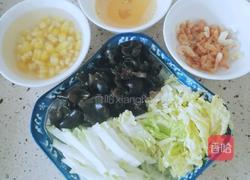 珍珠翡翠白玉海鲜汤的做法图解1