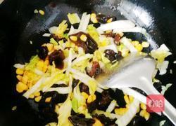 珍珠翡翠白玉海鲜汤的做法图解3