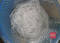 木耳炒粉丝的做法图解3