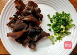 腐竹炒芹菜的做法图解4