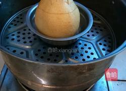 冰糖炖雪梨的做法图解3