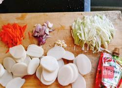 番茄汁年糕的做法图解1