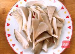 家常炸平菇的做法图解3