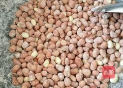 炒花生米的做法图解4