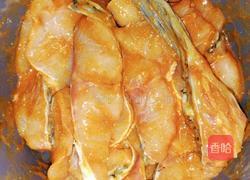 韮菜烤鱼片的做法图解1