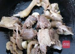 土豆炖鸭肉的做法图解4