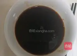 Illustration of how to make beef enoki mushrooms 1