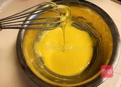 抹茶斑马纹戚风蛋糕的做法图解4