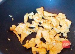 西红柿炒鸡蛋的做法图解3