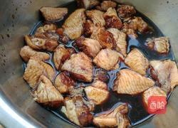 家庭焖鸡块的做法图解1