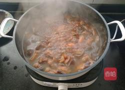 家庭焖鸡块的做法图解5