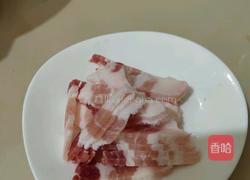 五花肉炒荷兰豆的做法图解2