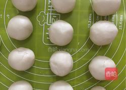 蛋黄酥的做法图解9