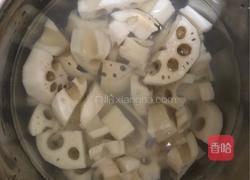 藕饼的做法图解1