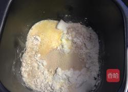 全麦花朵面包的做法图解2