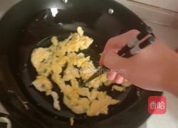 番茄炒鸡蛋的做法图解4