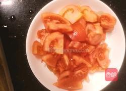 番茄炒牛肉的做法图解2