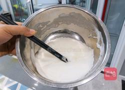 健康美味的电饭煲蛋糕的做法图解3