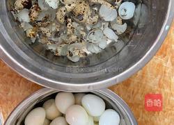 鹌鹑蛋红枣银耳羹的做法图解1