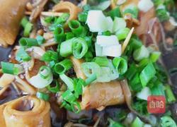 金针菇豆皮卷的做法图解5