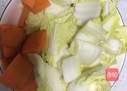 醋溜木耳白菜的做法图解2