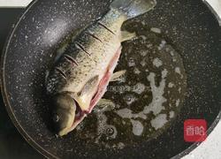 红烧鲫鱼的做法图解4