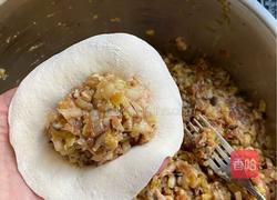 猪肉香菇包子的做法图解8