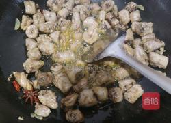 土豆炖鸡脖的做法图解3