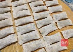 韭菜素小锅贴的做法图解3