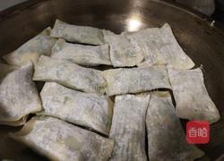 韭菜素小锅贴的做法图解4